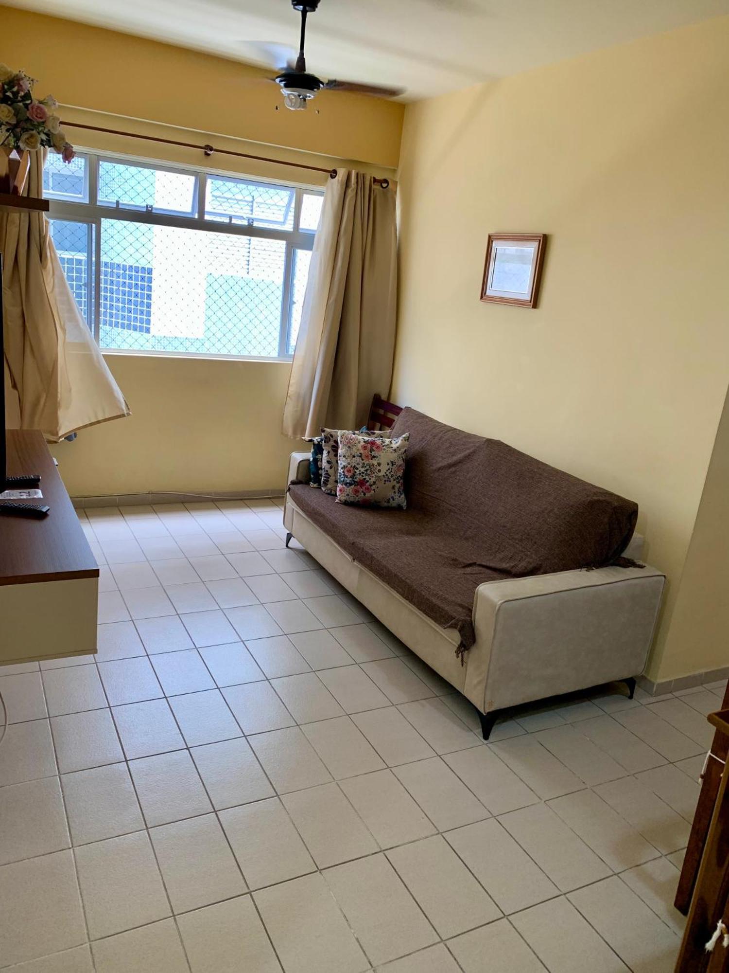 Na Asturias Apartment *